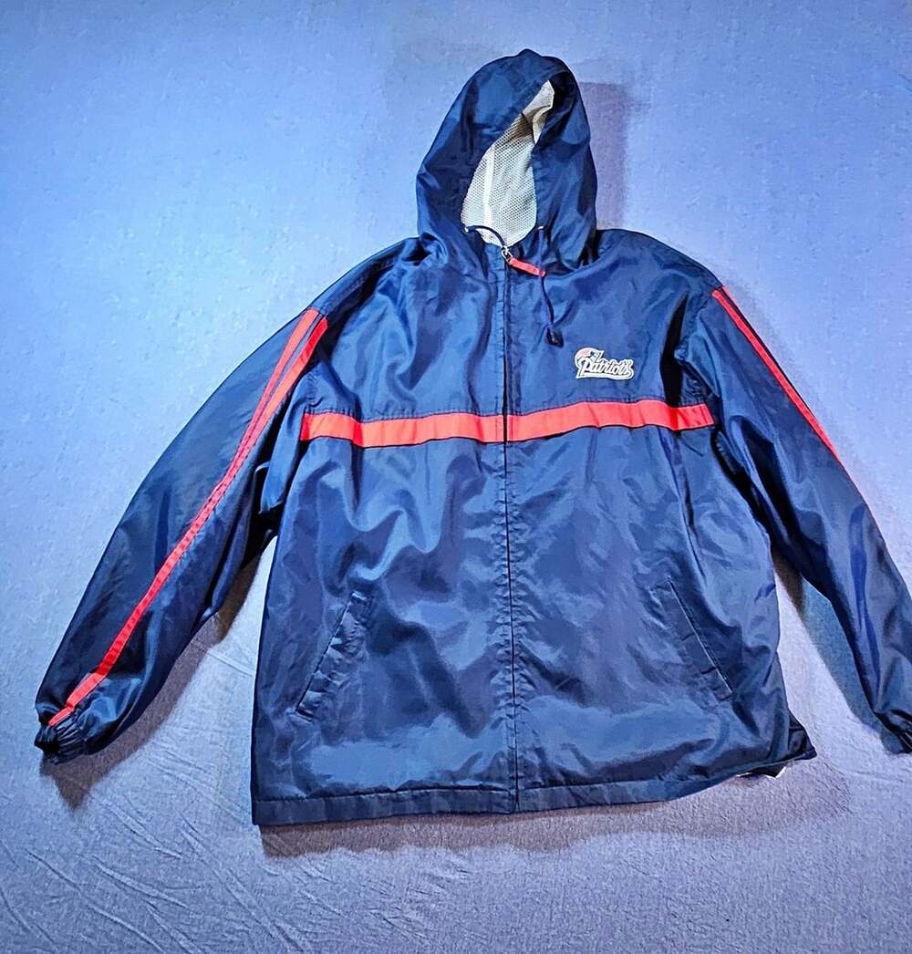 New England Patriots Vintage Windbreaker Jacket Size Large Blue Red